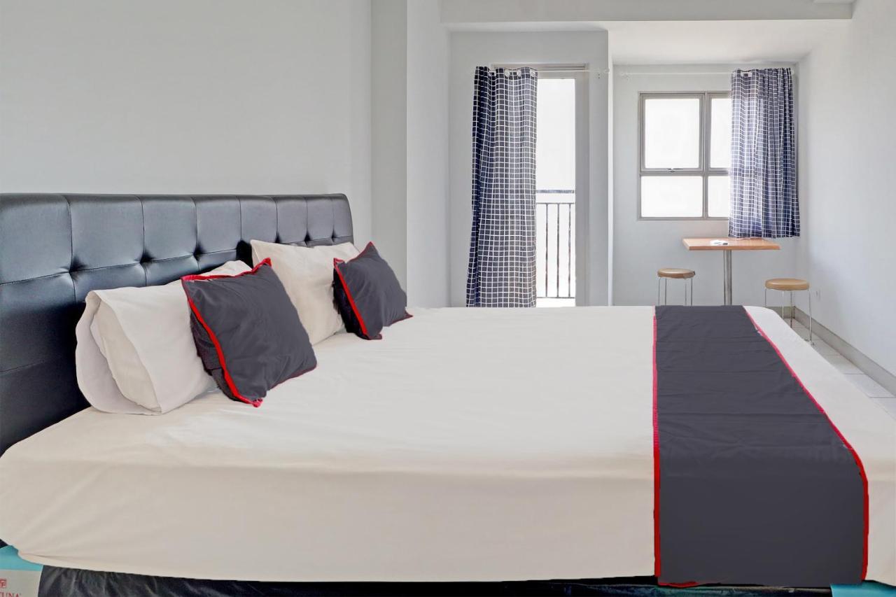 Capital O 92557 Mekarwangi Square By Agus Hotel 3*